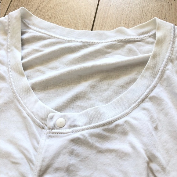 Lululemon Henley Fitted T Shirt in White - Picture 4 of 9